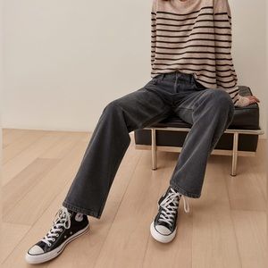 Casey Mid Rise Relaxed Straight Jeans in wash VENTURA